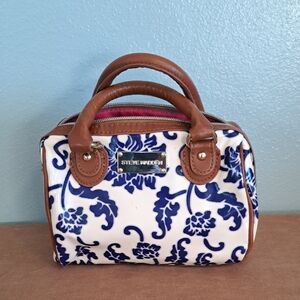 Steve Madden Blue White Floral Handbag Small Vinyl Grab And Go